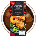 Tesco Finest Pork Shoulder in Pear Cider Sauce with Roasted Apple 450g